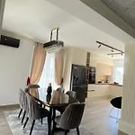 Willa Mikeli Podgorica