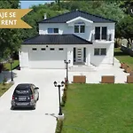 Mikeli Willa Podgorica