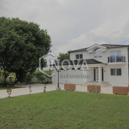 Mikeli * Подгориця