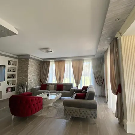 Villa Mikeli Podgoriçe