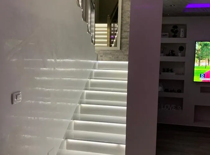 Mikeli Vila Podgorica